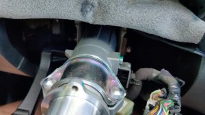 Щелчки в руле Hyundai Tucson 2016.