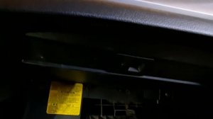 Субару Форестер.  Самостоятельная замена салонного фильтра