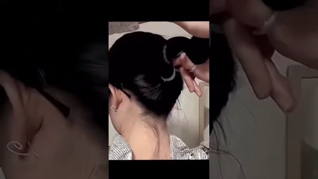 Пучок на длинные волосы #прически смотреть онлайн