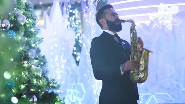 The Christmas Song - Nat King Cole (sax cover Graziatto) смотреть онлайн