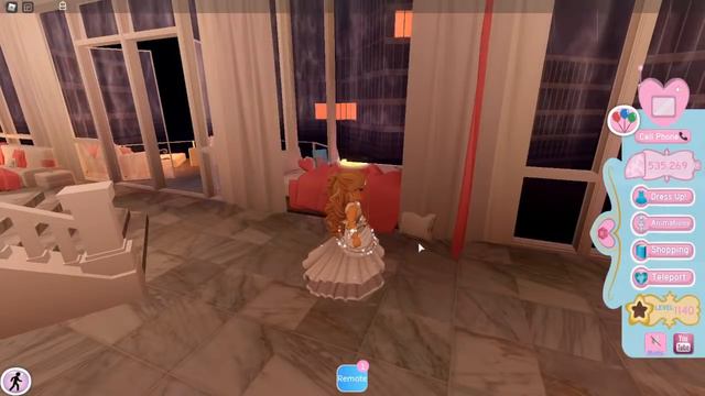Farming Diamonds in Royale High Because The New Set Made Me Broke... смотреть онлайн