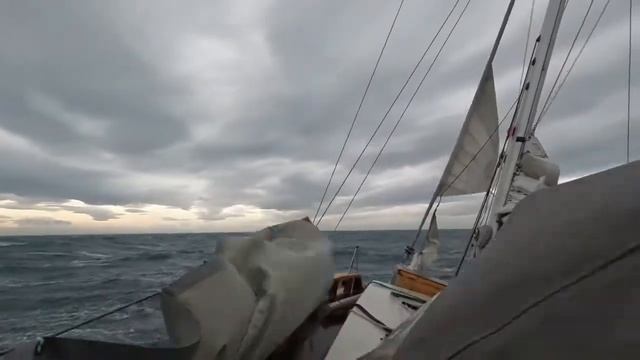 № 7 01.10.22. Северное море. Увидел берег Великобритании. смотреть онлайн
