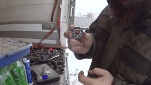 МАЗ 4371 Зубренок корнет, снятие и смазка роликов (натяжной и обводной)