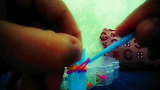 Мои занятия #1... плетения из резиночек смотреть онлайн