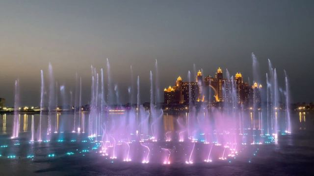 The Palm Fountain. World’s largest fountain. Song #1 смотреть онлайн