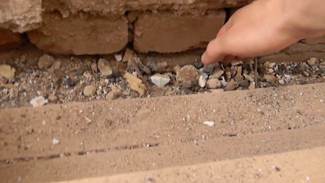 Дует из под плинтуса в квартире смотреть онлайн