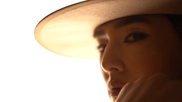 Первый Fashion Podcast на казахском языке | Qazaqsha Fashion Podcast смотреть онлайн