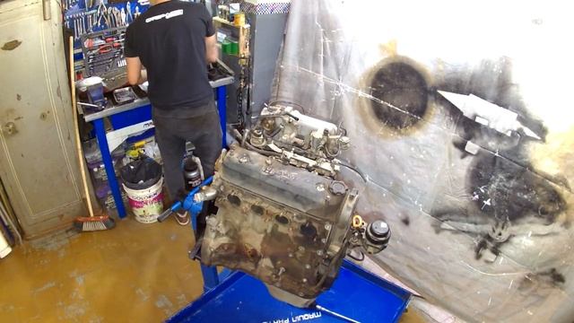 PROYECTO DE RESTAURACION DE MOTOR | HONDA PRELUDE! | CAP. 1 смотреть онлайн