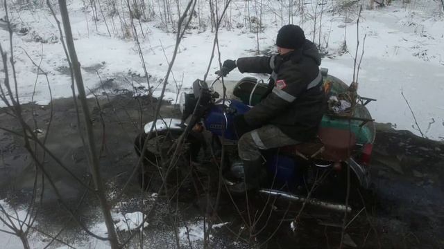 Это жесть утопил иж планета в болоте часть2 !!!)@ смотреть онлайн