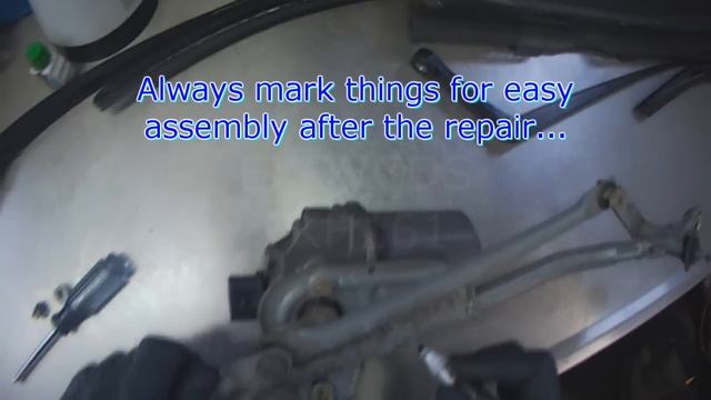 Audi B5: A4 Wiper Motor Assembly Removal смотреть онлайн