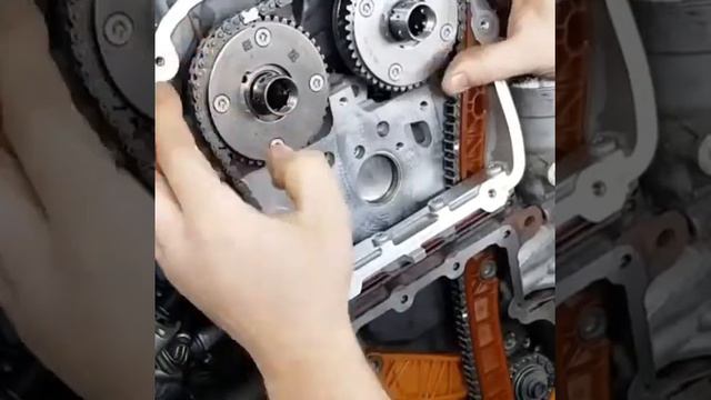 Замена цепи ГРМ в ускоренной съёмке смотреть онлайн