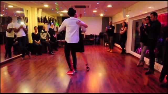 Elton & Stéphanie Kizomba смотреть онлайн