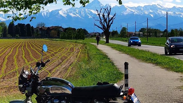 Royal Enfield INTERCEPTOR go around WEST SUBURB OF TURIN (ITALY) #2 смотреть онлайн