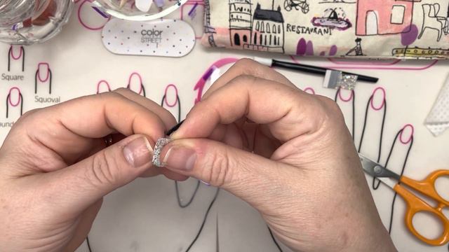 Color Street Forbidden Orchid & Daisy Manicure смотреть онлайн