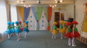 Детский танец  "Лети, лепесток"