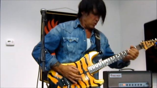 George Lynch ESP 2013 NJ Guitar Clinic @Zorro Sounds смотреть онлайн