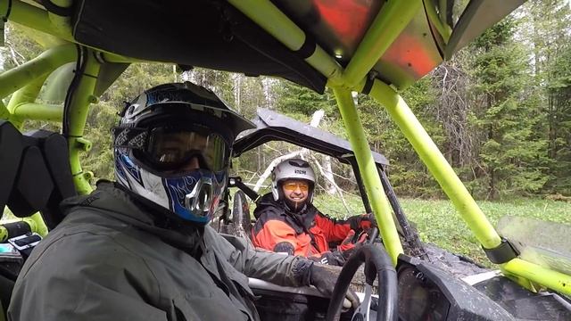 BRP Maverick vs Polaris Sportsman ACE 330 ! смотреть онлайн