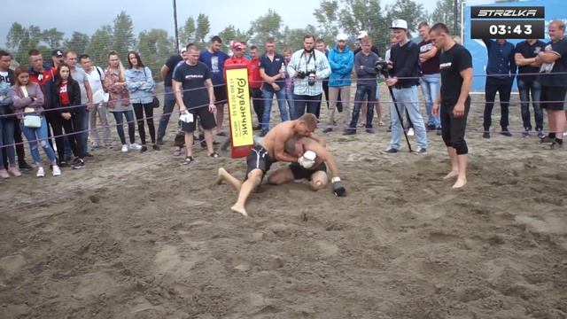 Волевой бой двух мужиков в Сибири !! смотреть онлайн