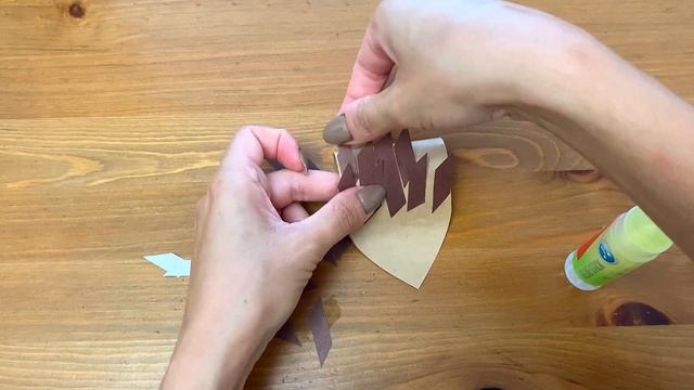 Простые поделки. Объемный ежик из бумаги. смотреть онлайн