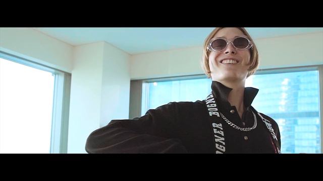 268 & Yung Ra - MANFARM смотреть онлайн