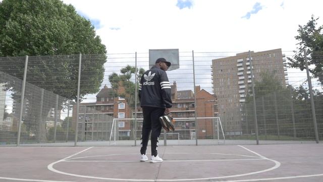 CrepProtect vs jordan 4 RETRO undefeated смотреть онлайн