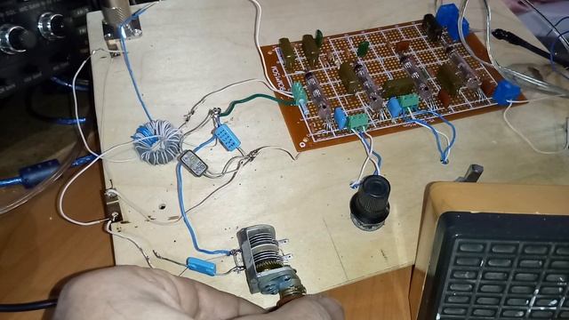 Регенеративный приемник на 1Ж24Б, завершил макетирование.