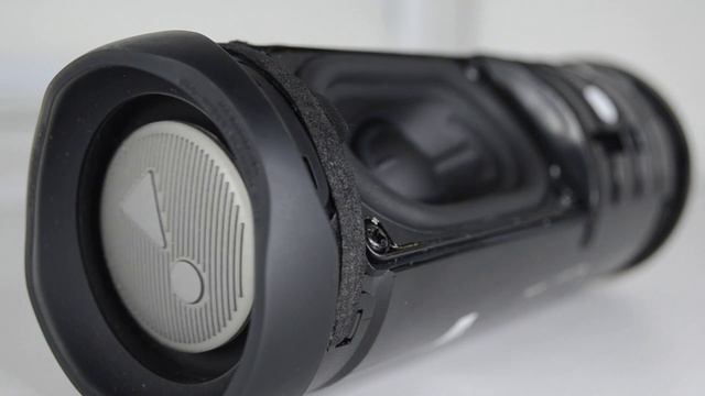 Колонка JBL FLIP 5 LFM 60% Bass Test РЕАКЦИЯ НА ПЕСНИ БАГАМА МАМА смотреть онлайн