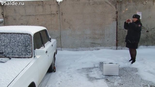 День полиции. Эксперт-криминалист Светлана Рафикова смотреть онлайн