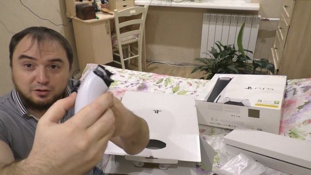 Она уже здесь! Красавица Сони ПС5! смотреть онлайн