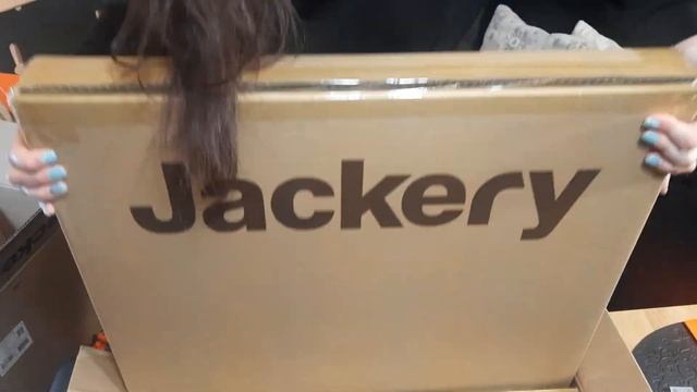 Świąteczny unboxing - generator prądu Jackery смотреть онлайн