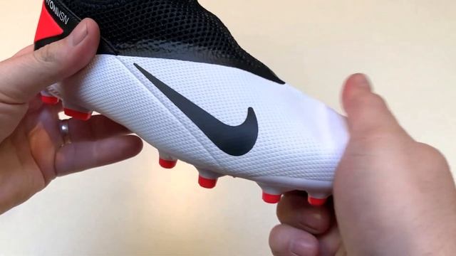 Nike Phantom Vision 2 Academy DF MG Player Inspired / KIDS смотреть онлайн