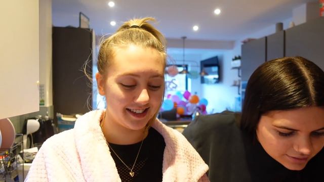 MINI MISSPAP HAUL, BUYING BDAY PRESENTS & CHLOE TING WORKOUTS | WEEKLY VLOG 15 смотреть онлайн