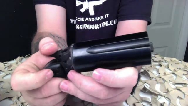 Cobray Pepperbox Derringer 410 Pistol Overview - Texas Gun Blog смотреть онлайн