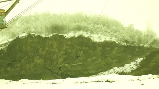 КАРЬЕРНЫЙ ШАГАЮЩИЙ ЭКСКАВТОР ЭШ 15 90МОХОВСКИЙ УГОЛЬНЫЙ РАЗРЕЗ КЕМ ОБЛ смотреть онлайн