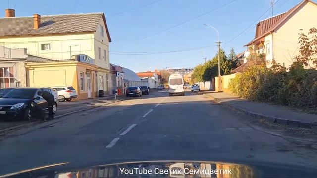 Прекрасний осінній Ужгород Листопад 2021 року Гарне місто Ужгород Подорож Красивый город Ужгород смотреть онлайн