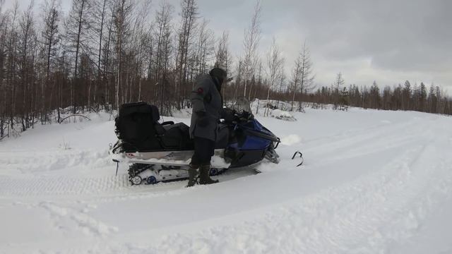 Снегоход в глубоком снегу. Новые амортизаторы для ARCTIC CAT Z1. смотреть онлайн