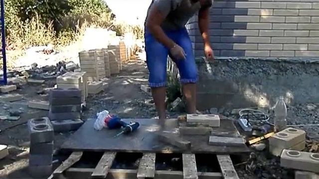 Кирпич Лего крепление к дому и подрезка вставок. Видеоурок 6 смотреть онлайн