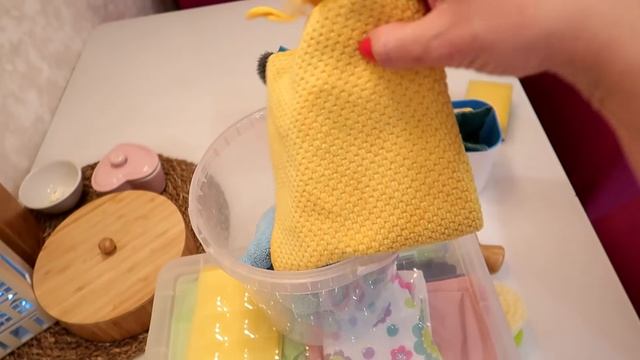 ТРЯПКИ для УБОРКИ. ЧИСТКА ПОВЕРХНОСТЕЙ в ДОМЕ. ХРАНЕНИЕ и ПОРЯДОК смотреть онлайн