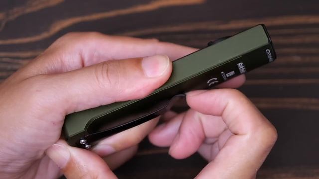 携帯しやすい四角ライト『OLIGHT アークフィールド』やユーティリティカッター・チタン製バールなどEDC新作紹介 смотреть онлайн