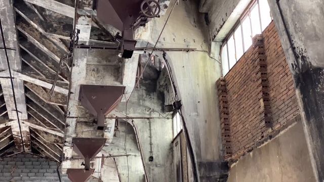 Заброшенный завод «Полди» смотреть онлайн