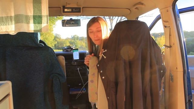 Die ausführliche Bulli-Roomtour | VW T4 California смотреть онлайн