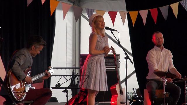 HANNA-LIINA VÕSA - Pipi laul смотреть онлайн