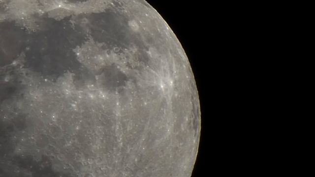 The Moon Filmed with Lumix FZ-82 in 4k смотреть онлайн