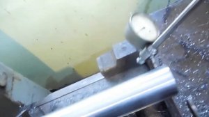 1К62 Выставление ( юстировка ) передней и забней бабки .