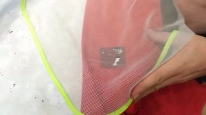 Как удалить логотипы на одежде