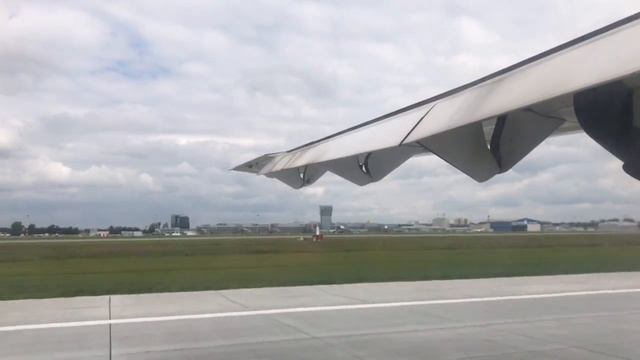 Посадка в аэропорту Кольцово (ЕКБ) Atr-72. Utair смотреть онлайн