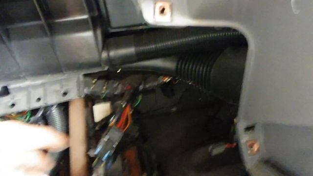 Transit mk6 dash / clocks fix easily! (Stop banging the dash!) смотреть онлайн