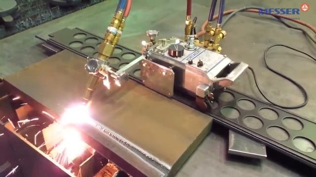 MESSER PORTACUT: компактная газорезательная машина с автоматическим приводом. смотреть онлайн