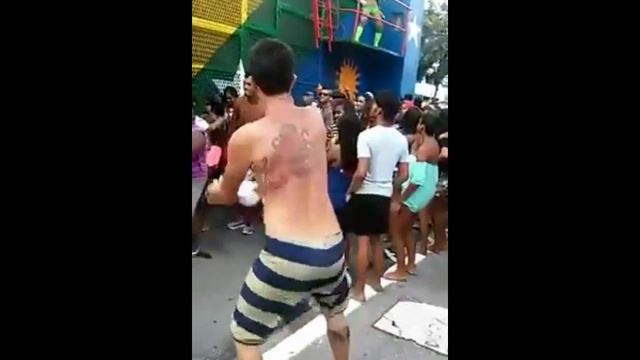 Бразильский карнавал ( сильные образы) смотреть онлайн