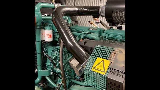 Volvo Penta startup смотреть онлайн
